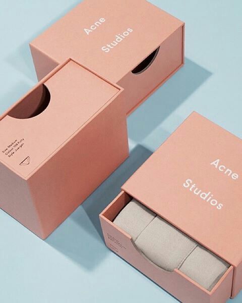 minimalist-and-pastel-packaging